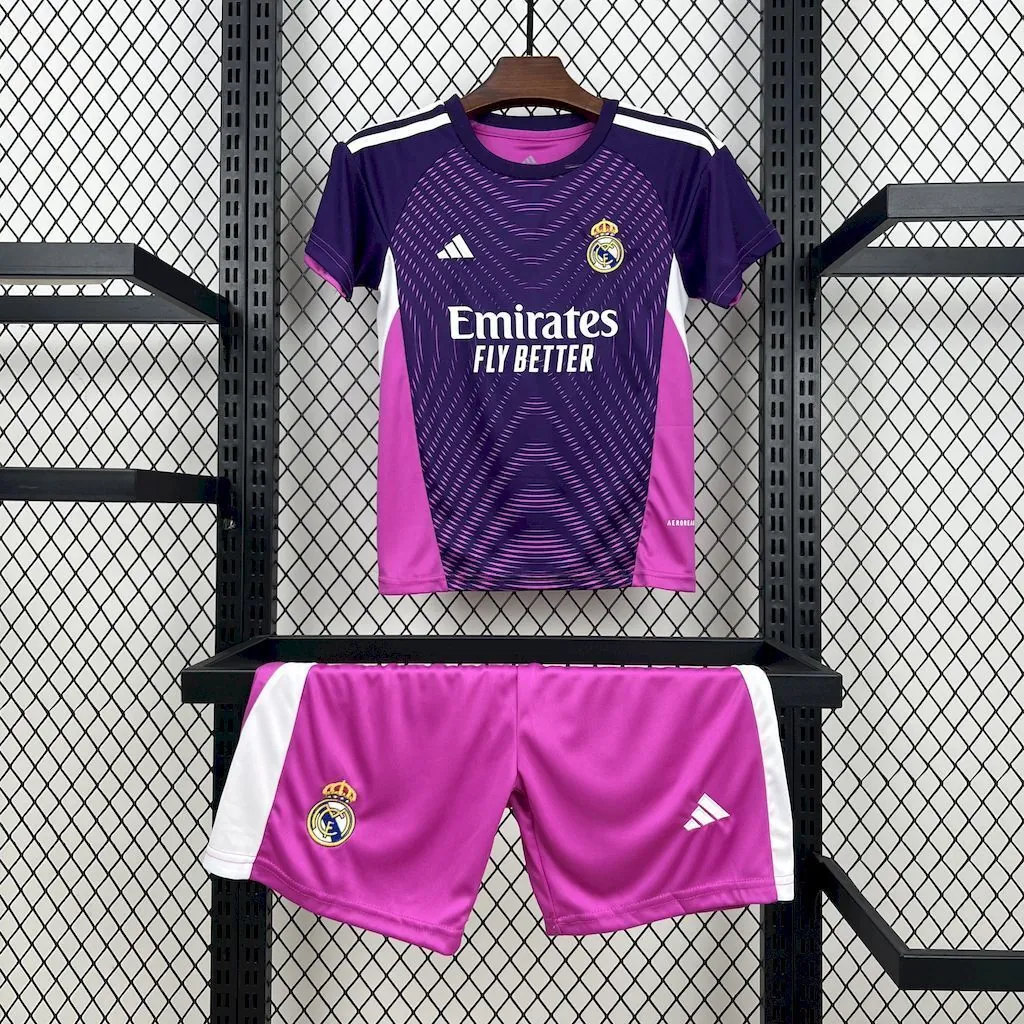 25-26 Real Madrid Purple Goalkeeper Kid Kits Youth Apparels AAAAJersey Wholesale Yupoo 10