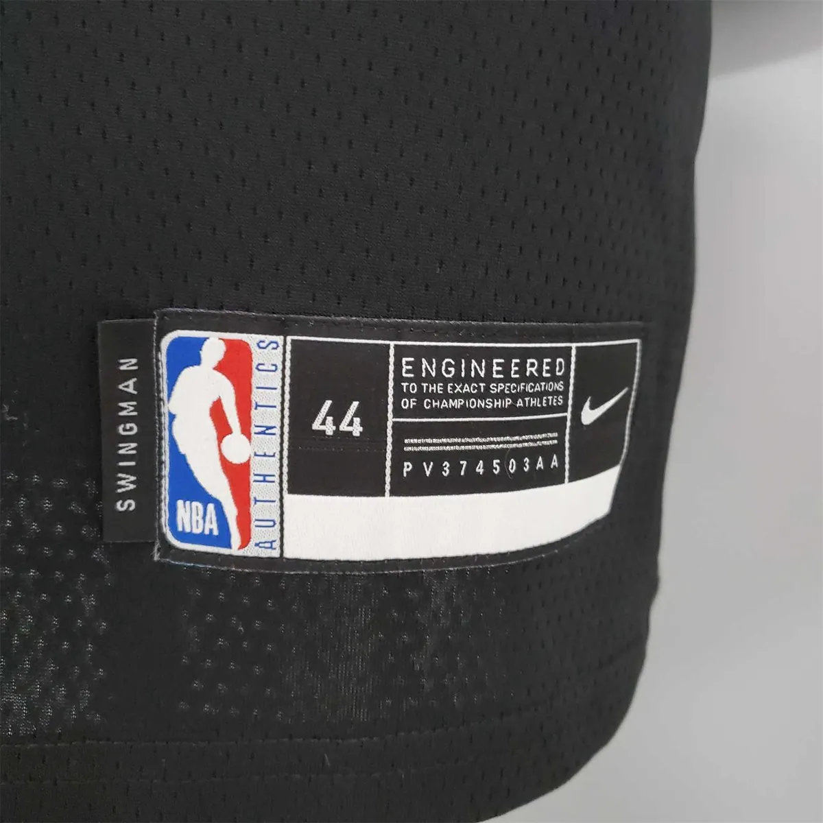 BALL#2 Chicago Bulls black 5