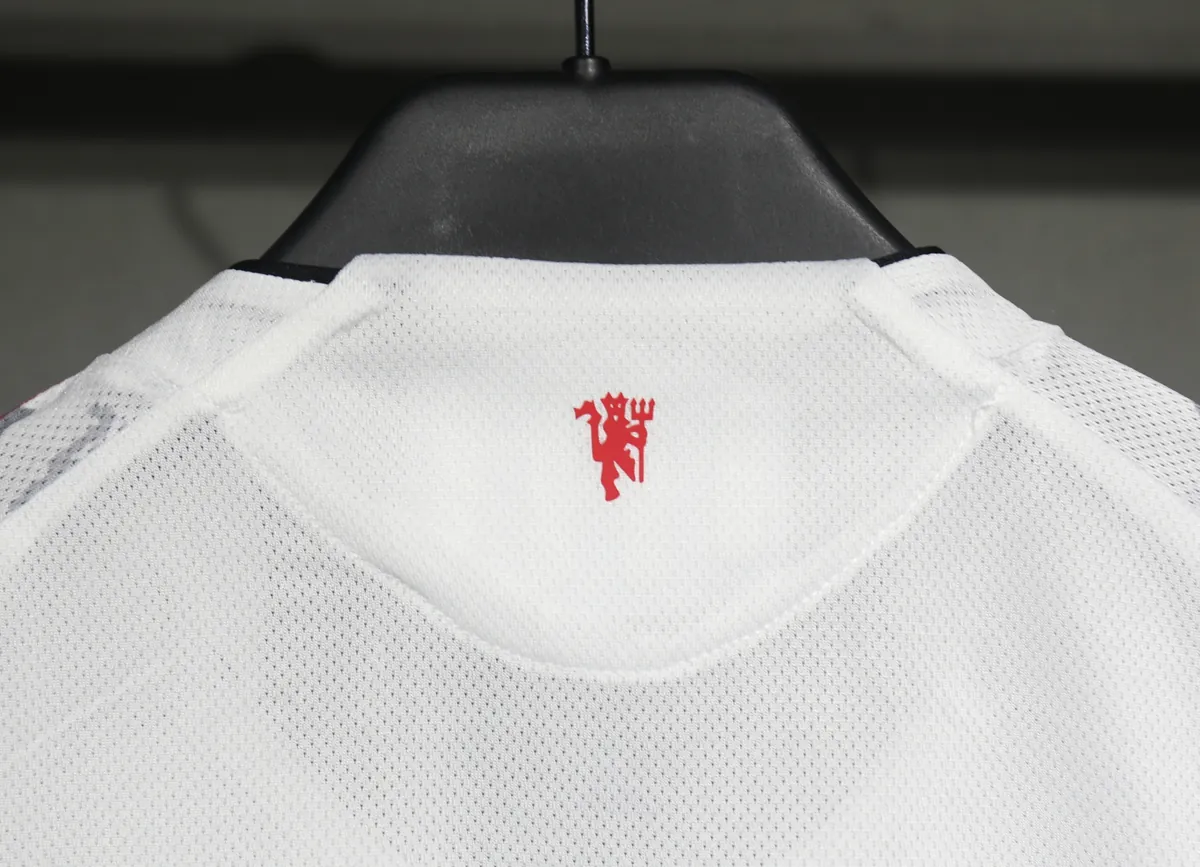 25-26 Manchester United Grey Devils Special Edition Shirt AAAAJersey Supply Yupoo 4
