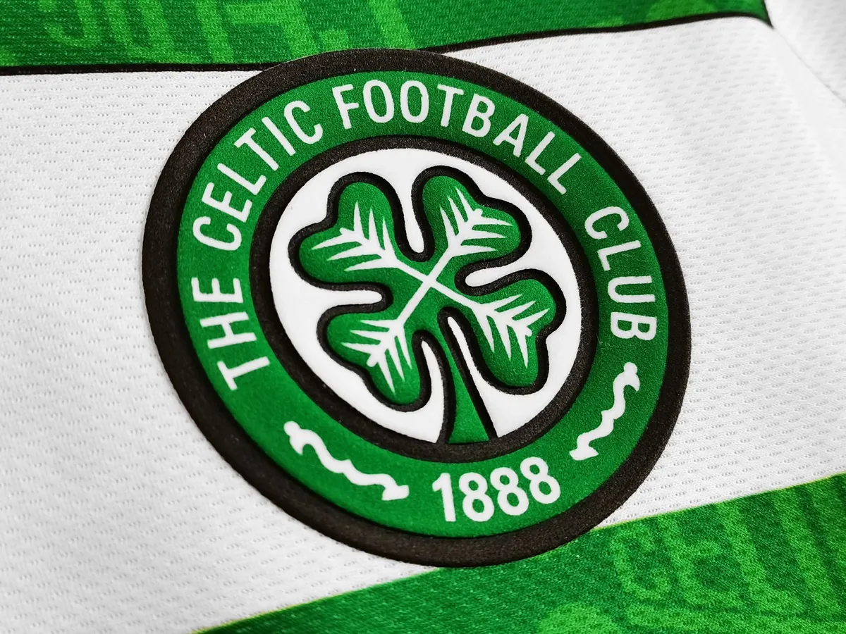 91-92 Celtic home 5