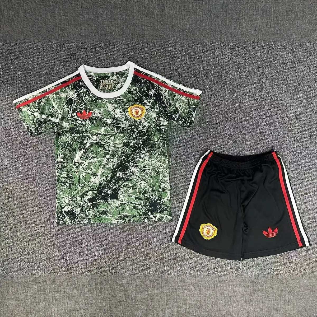 24-25 Manchester United Kid Special Edition Kits Jersey Supplier Yupoo 2