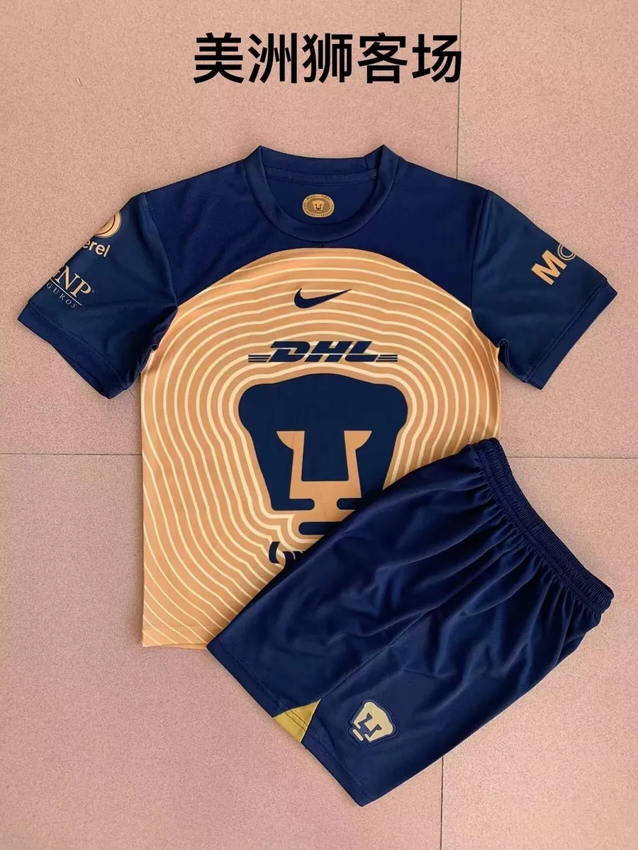 Pumas UNAM 10