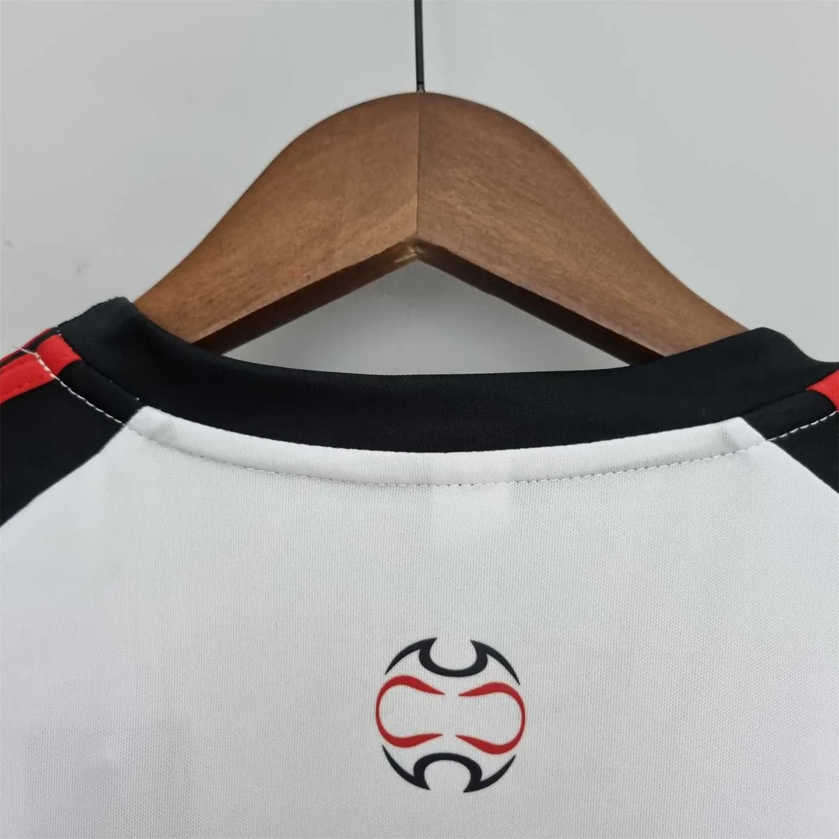 22-23 Manchester United training suit white 1