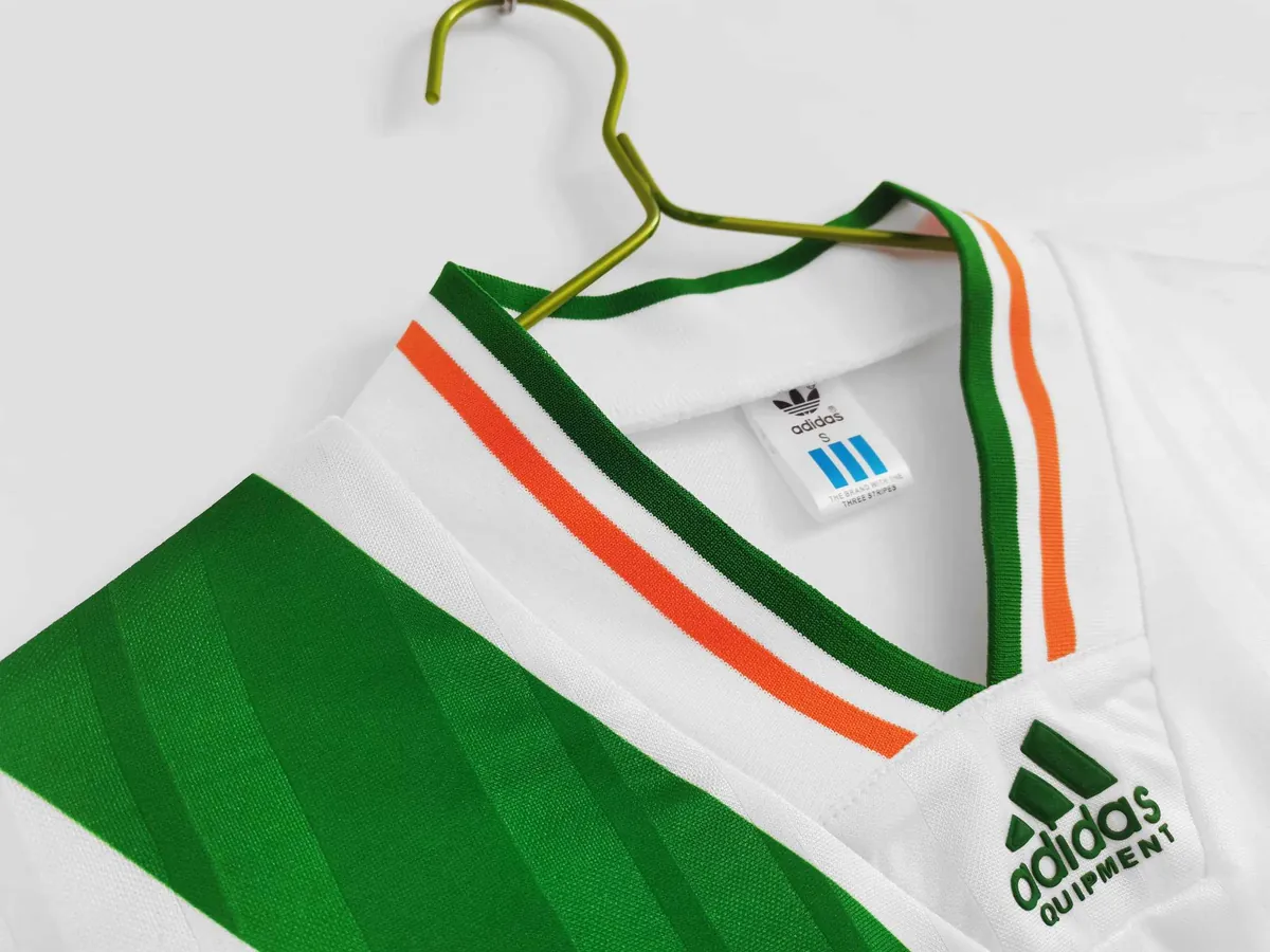 199294 Ireland away 7