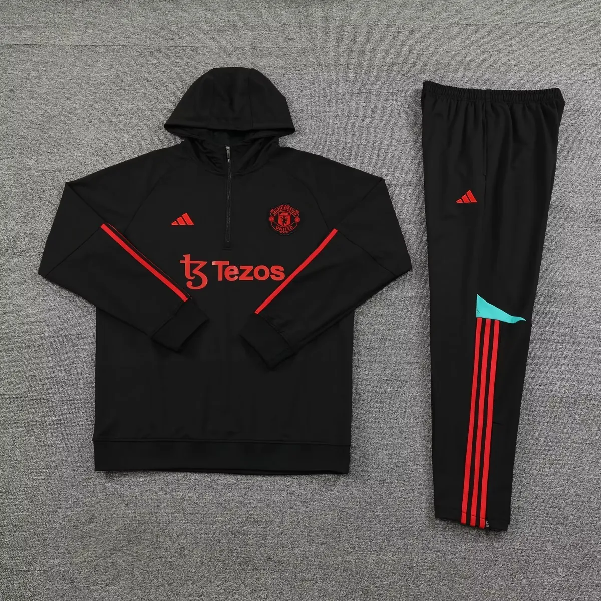 23-24 Manchester United Hoodie Long Sleeve Training Suit Yupoo 1
