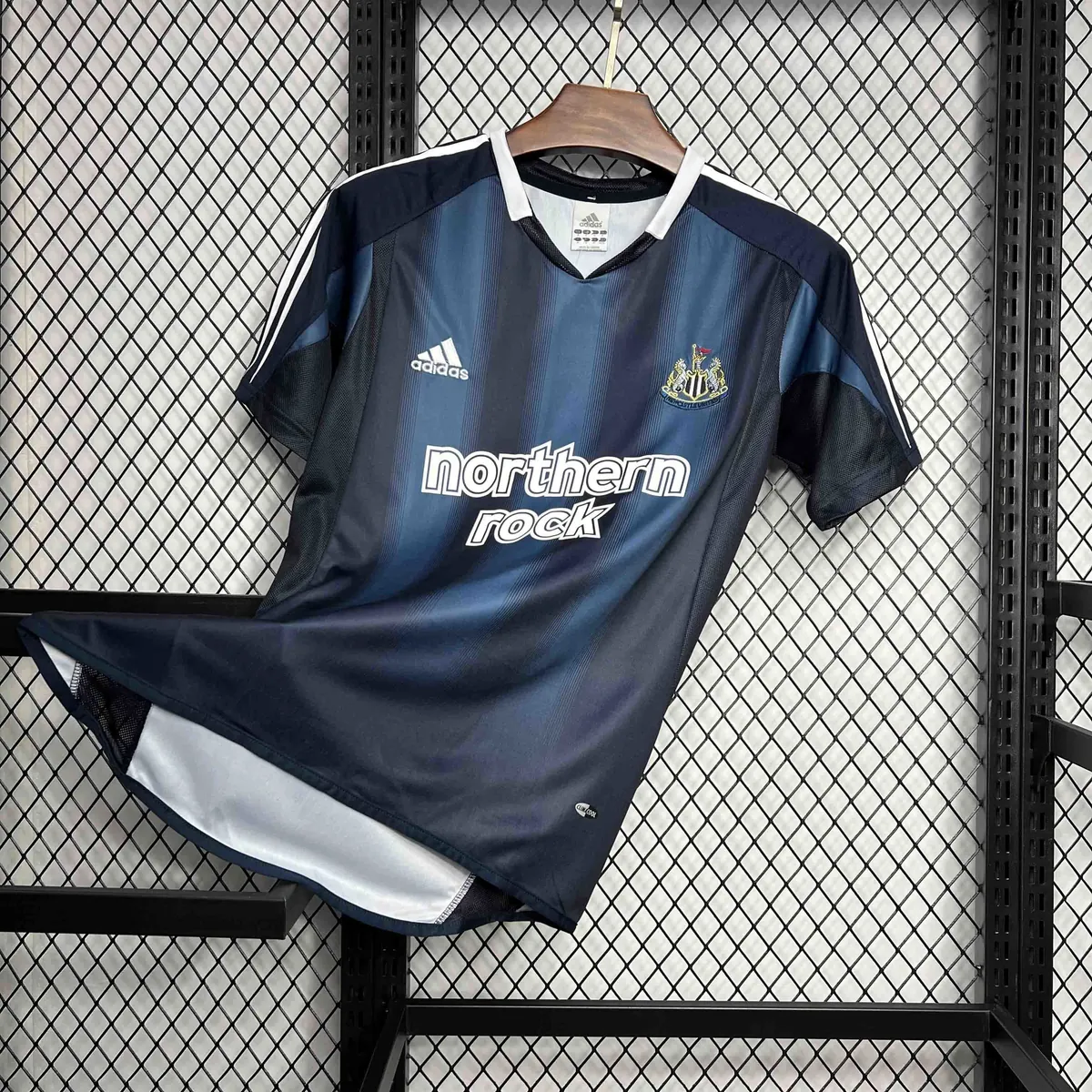 04-05 Newcastle United Away Retro Kit Vintage Shirt Sport AAAAJersey Yupoo 4
