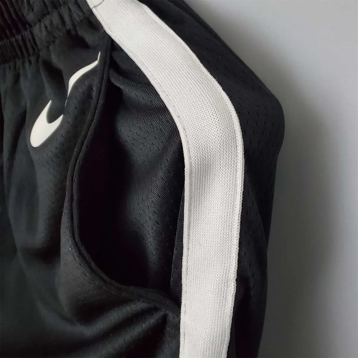 Nets shorts black 6