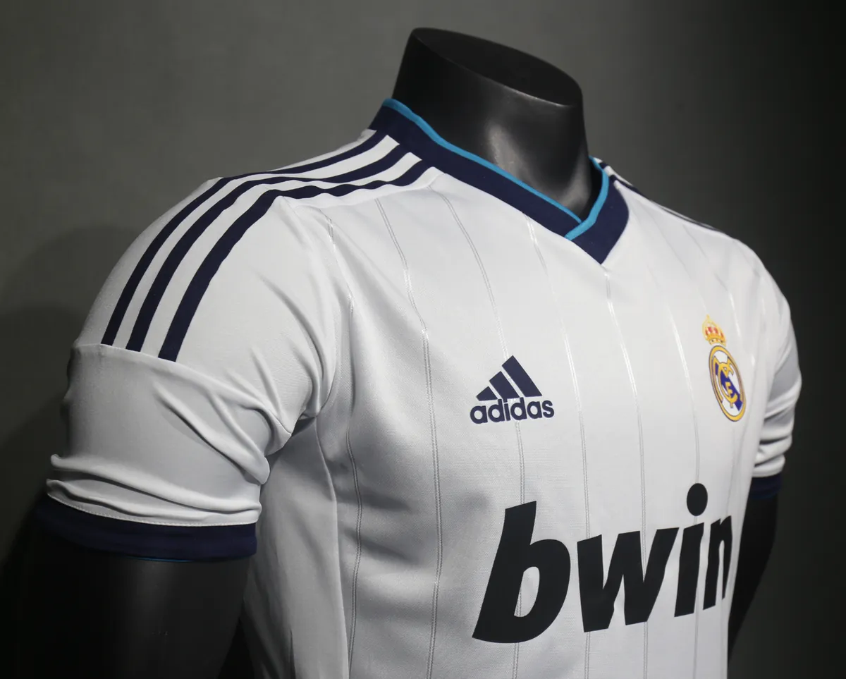 12-13 Real Madrid Home Retro Kit Vintage Player Version Sino Shirt AAAAJersey Dropship Yupoo 3
