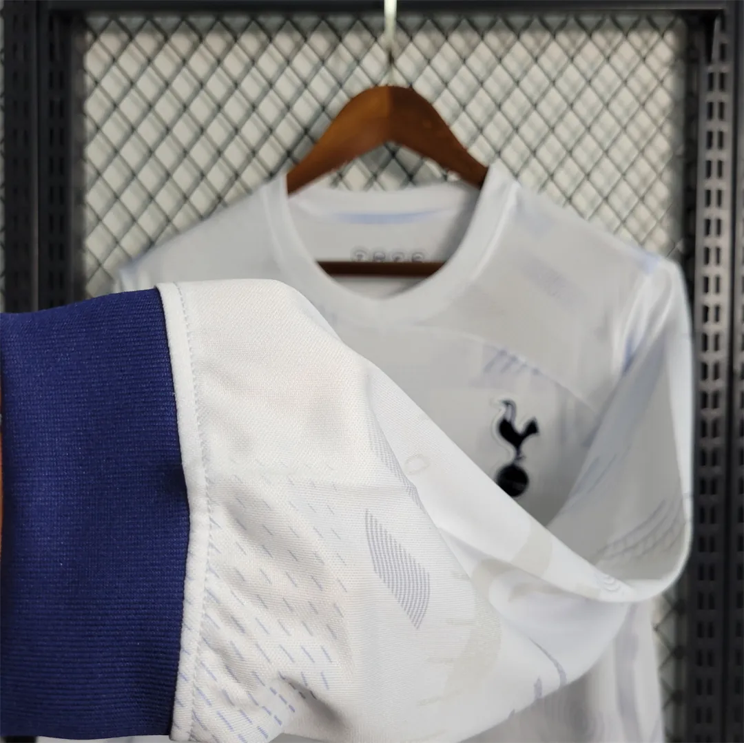 23-24 Tottenham Hotspur home long-sleeved 4