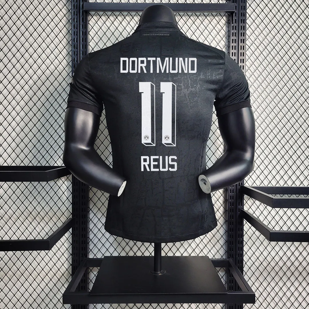 23-24 Dortmund Black Special player version 7