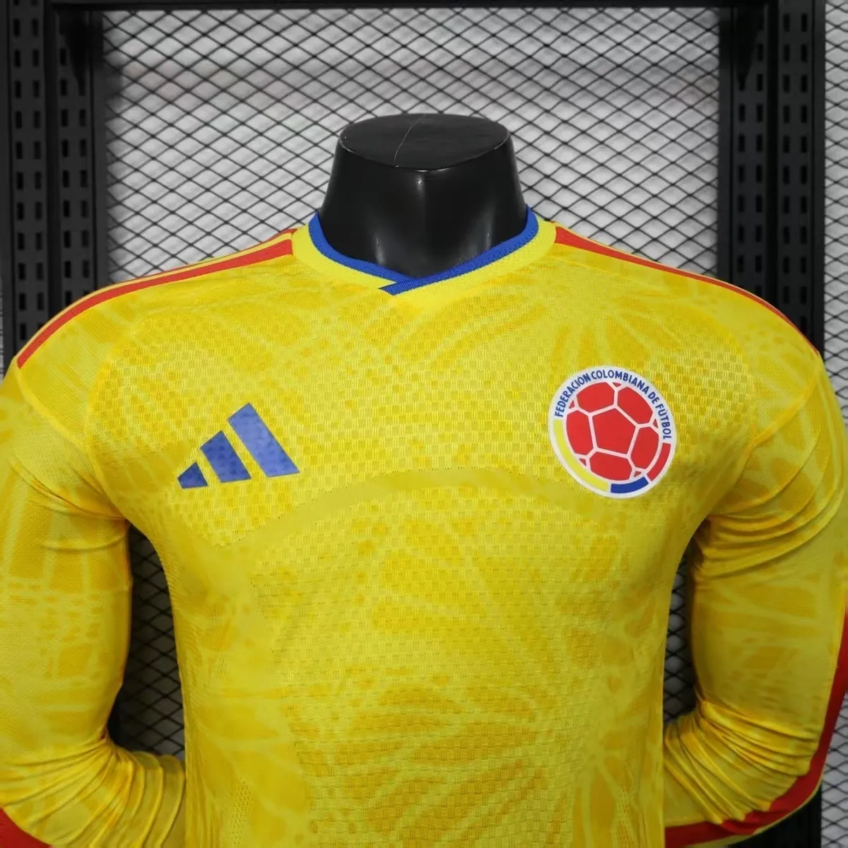 2026 World Cup Colombia Home Kit Player Version Long Sleeve Shirt Football AAAAJersey Yupoo 3