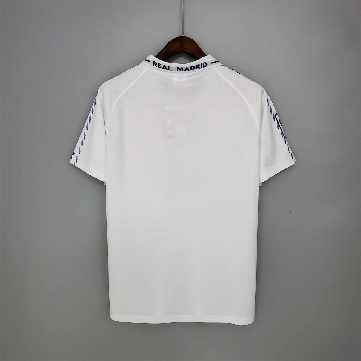 96-97 Real Madrid home 5