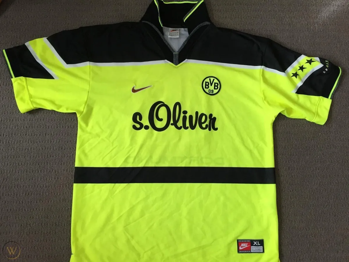 97-98 Dortmund home 1