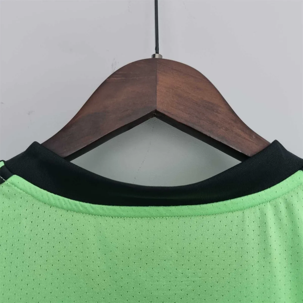 22-23 Austin away 5