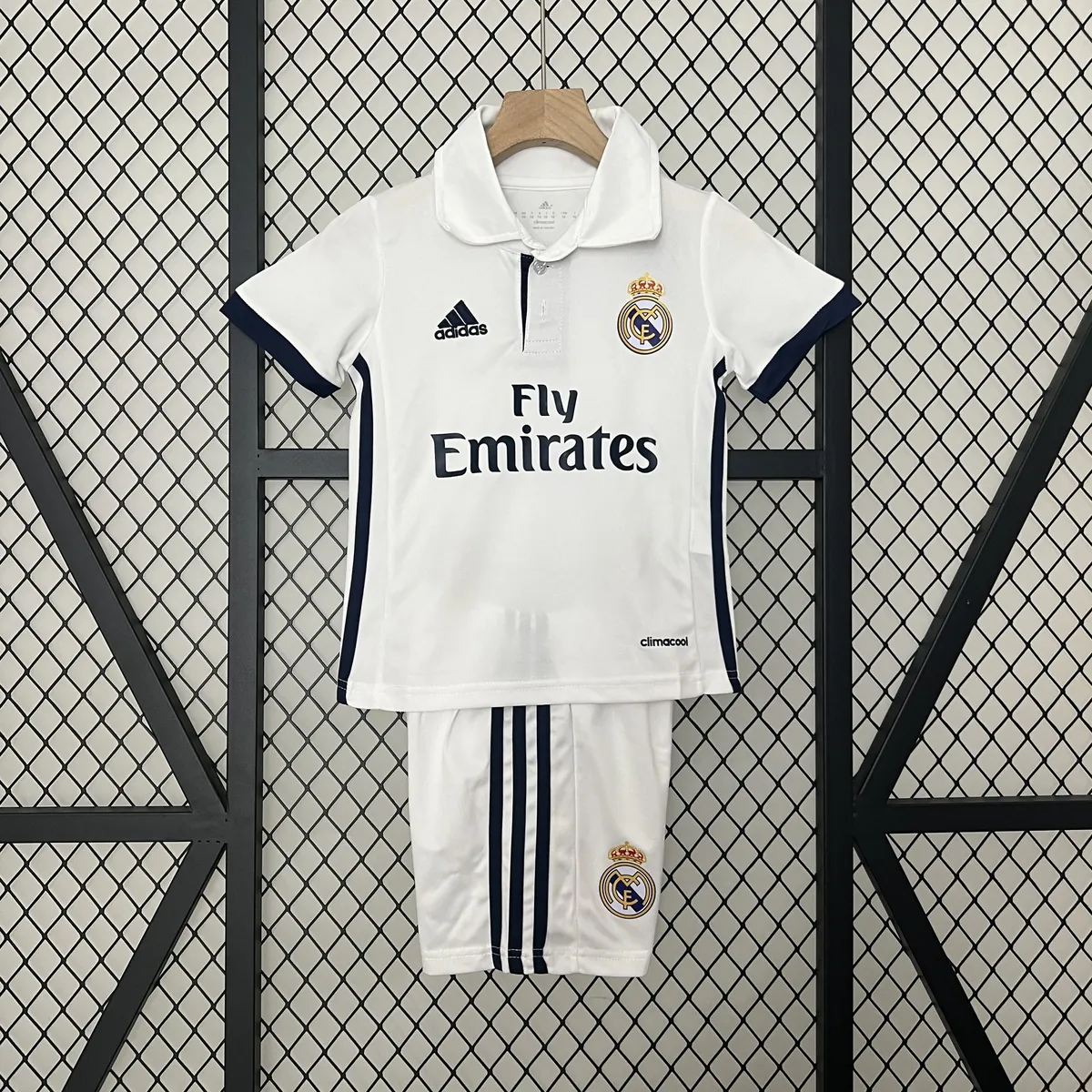 16-17 Real Madrid Home Retro Kid Kits Children Sets Best Jerseys Yupoo 11
