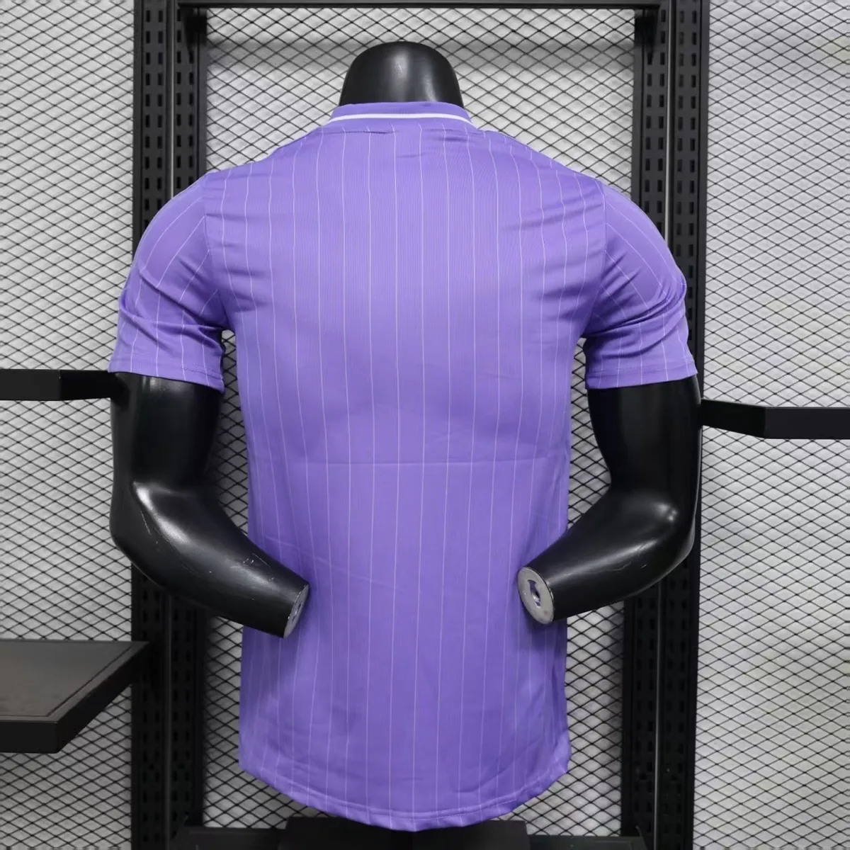 25-26 Real Madrid Casual Retro Style Football T-Shirt AAAAJersey Wholesale Yupoo 2