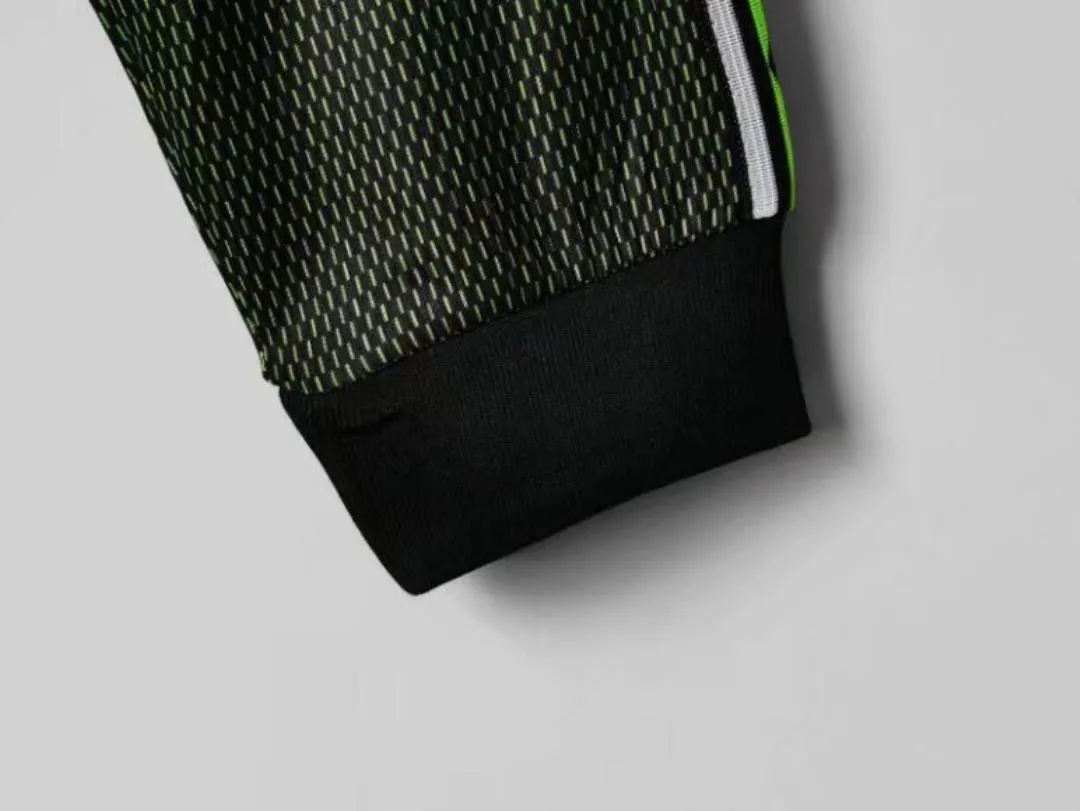 98-99 Manchester United green goalkeeper long sleeve 10
