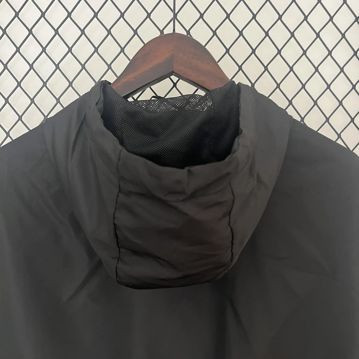 24-25 Dortmund BVB Black Windbreaker AAAAJersey Supplier Yupoo 3