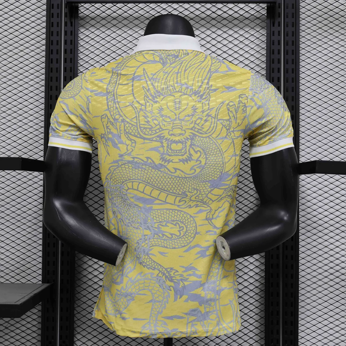 25-26 Real Madrid Yellow Dragon Player Edition Shirt Football Uniform AAAAJersey Dropship Yupoo 2