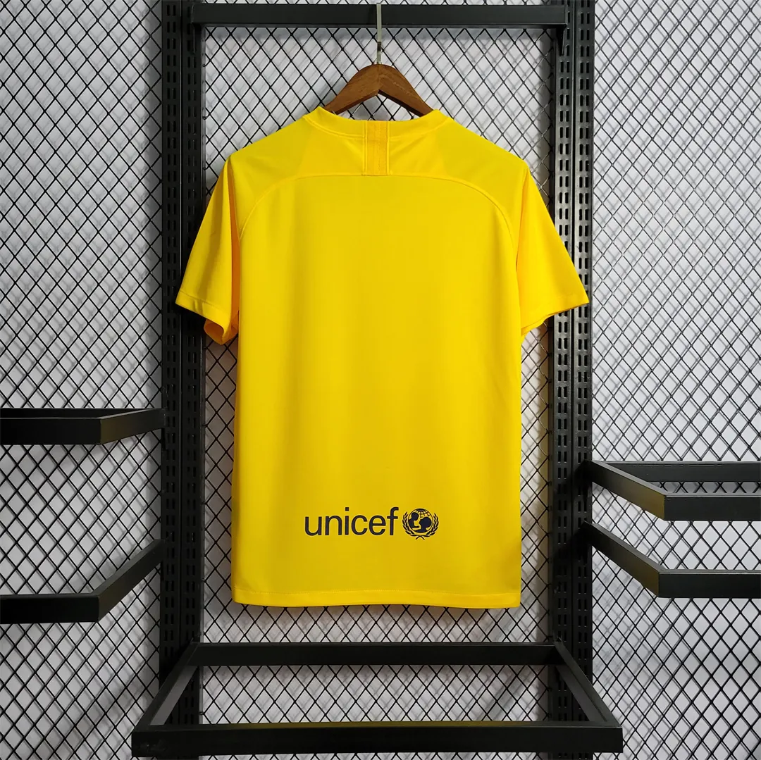19-20 Barcelona fourth away 1