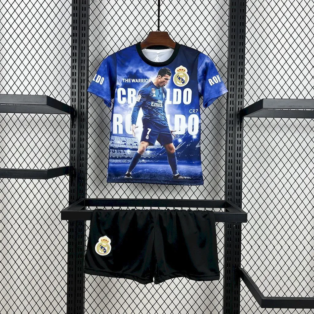 25-26 Cristiano Ronaldo Real Madrid Kid Kits Youth Apparels Soccer AAAAJersey Yupoo 7