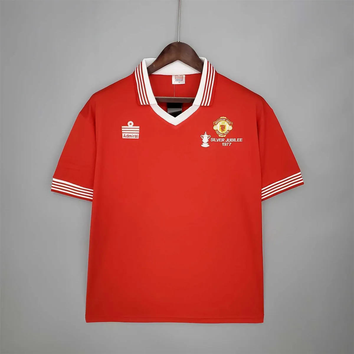 1977 Manchester United home 7