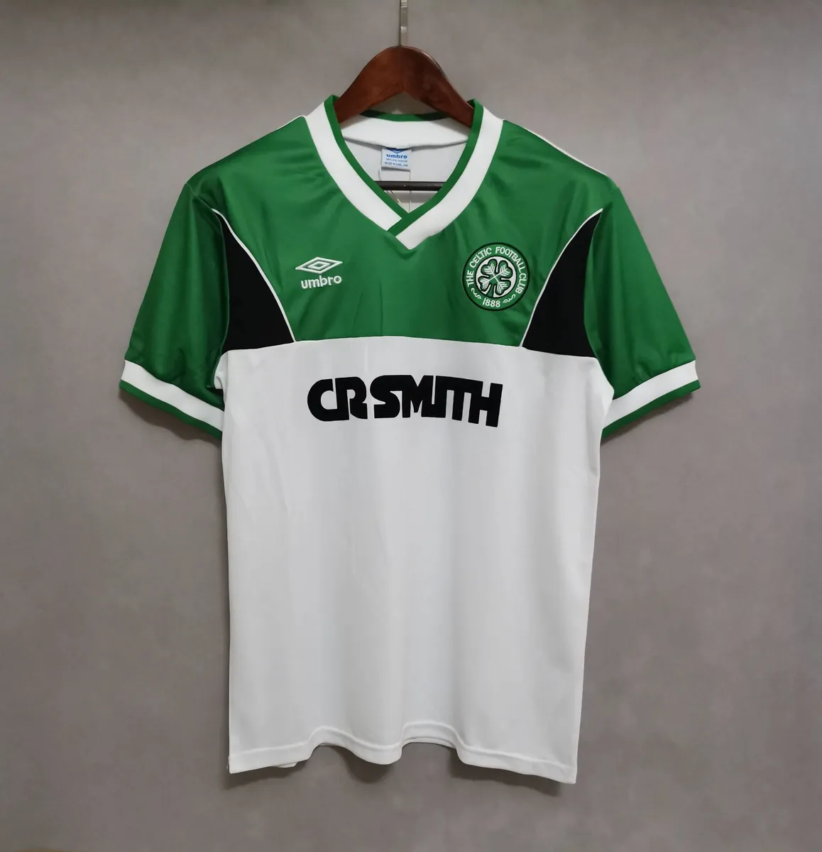 85-86 Celtic away 8