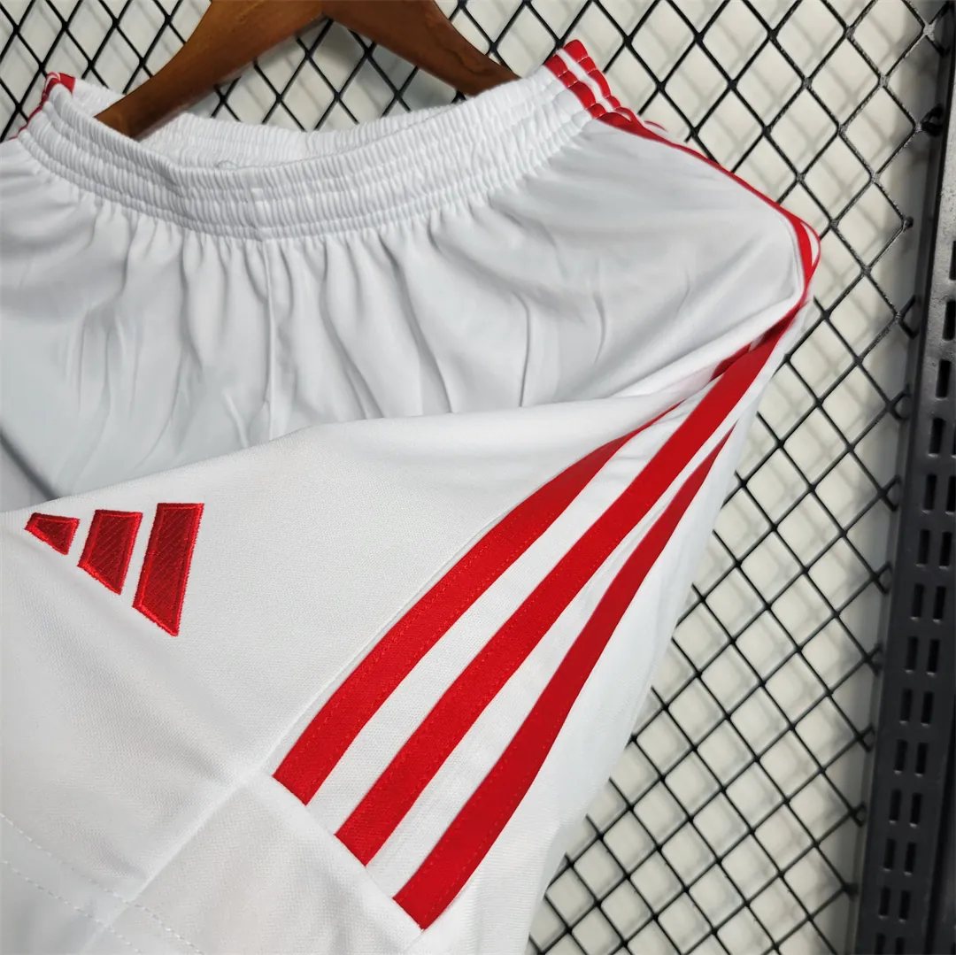 23-24 Internacional home Shorts 7