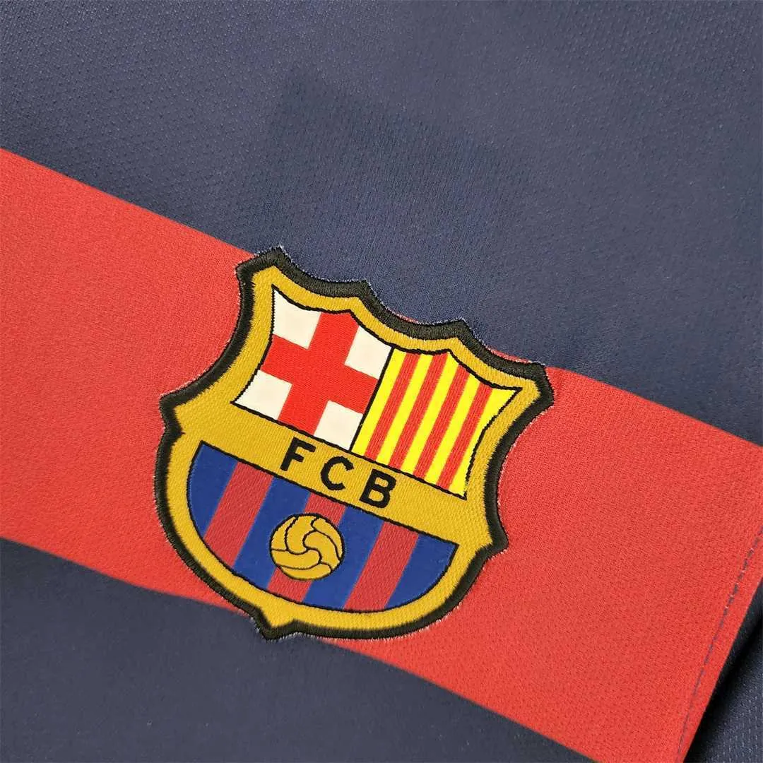 15-16 Barcelona home 12