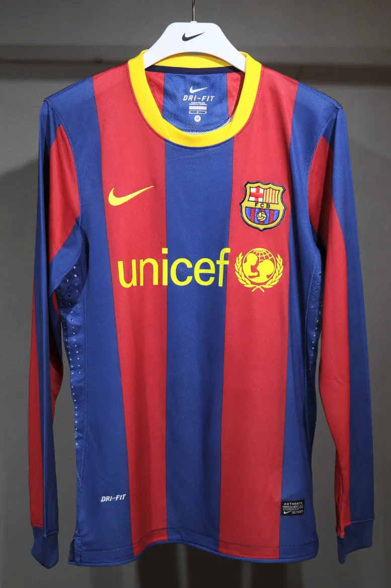 10-11 Barcelona Home Retro Kit Vintage Player Version Long Sleeve Shirt AAAAJersey Dropship Yup 5