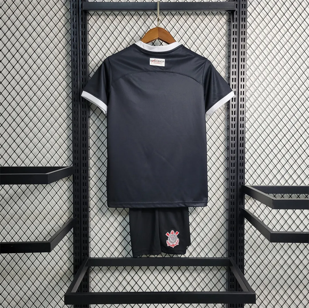 23-24 Corinthians away kids kit 9