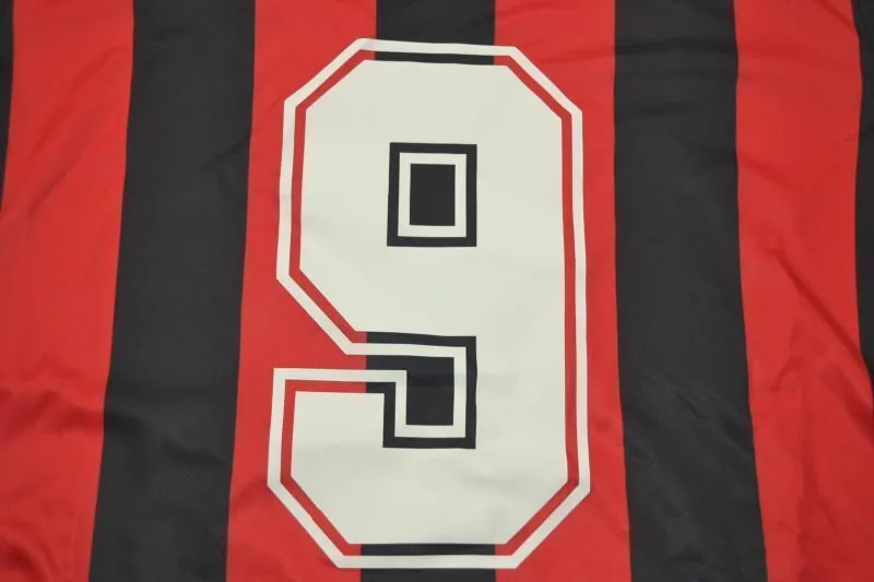91-92 AC Milan home 11