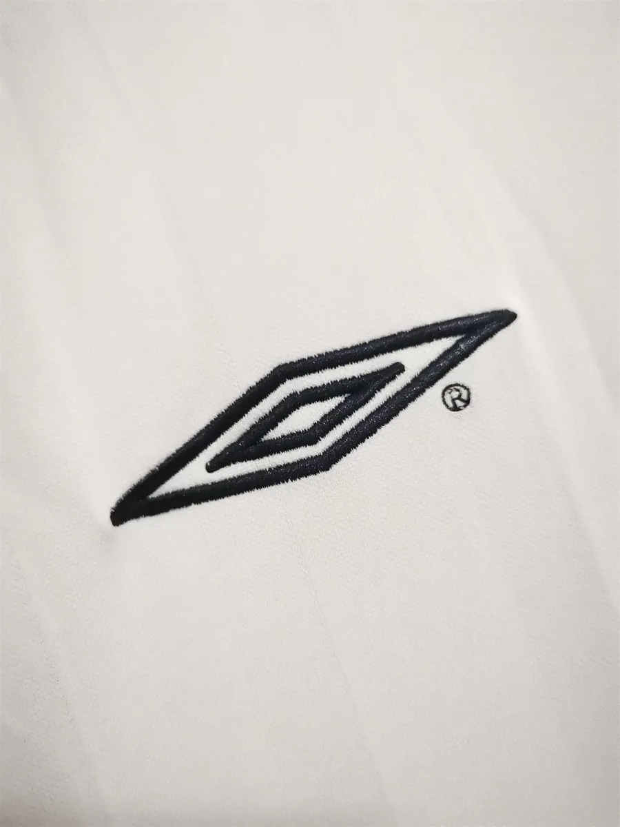2002 England home white 7