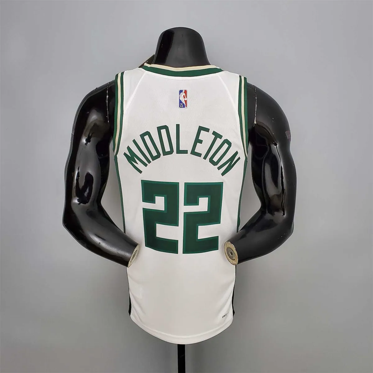 2022 Middleton #22 Bucks White 5