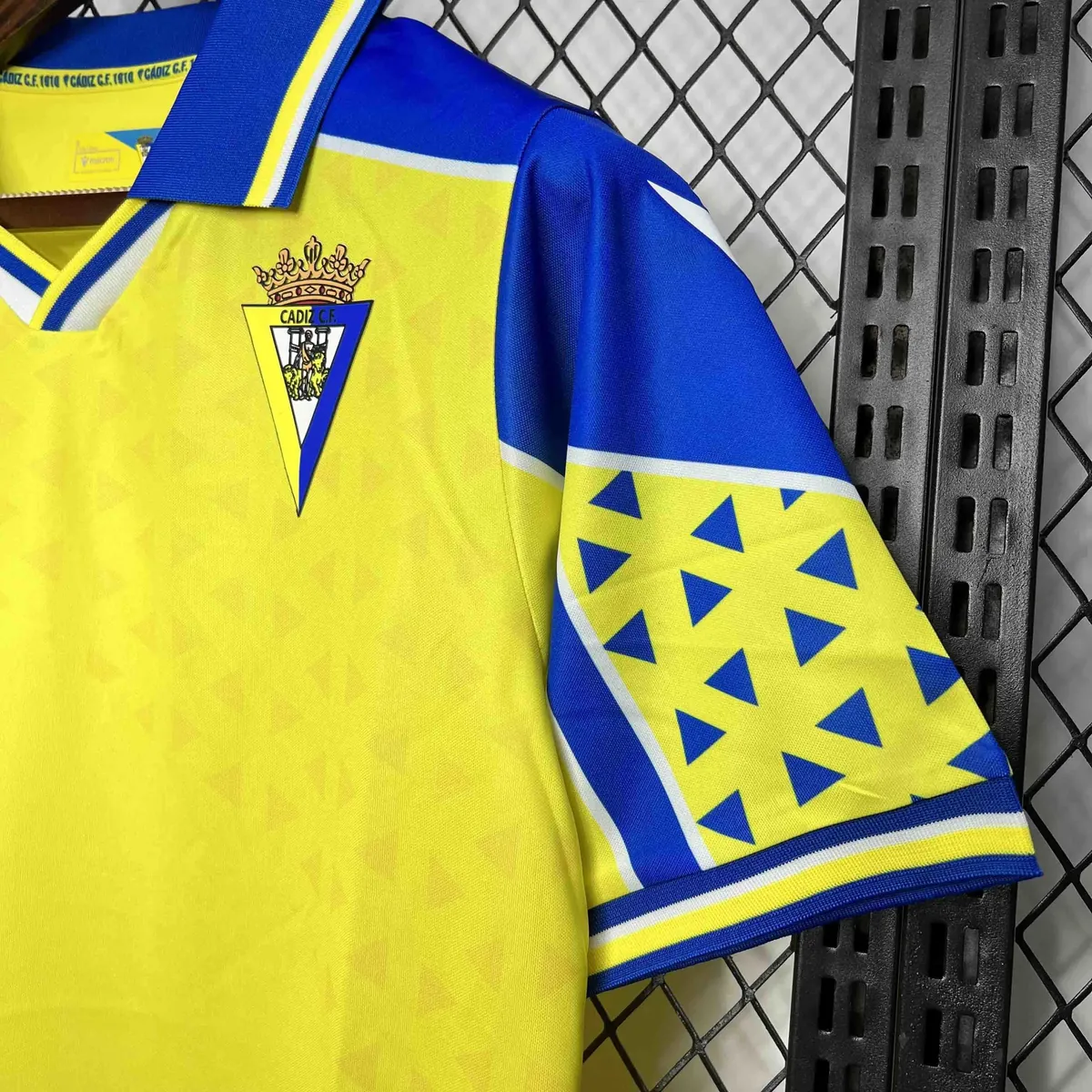 24-25 Cadiz Home Kit Soccer Uniform AAAAJerseys Dropshipping Yupoo 5