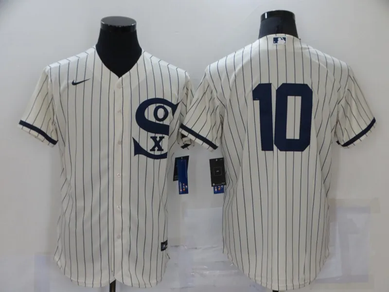 Chicago White Sox 53