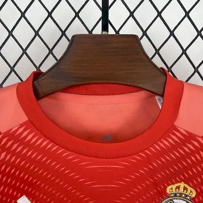 25-26 Real Madrid Orange Goalkeeper Kid Kits Youth Apparels Sino AAAAJersey Supply Yupoo 1