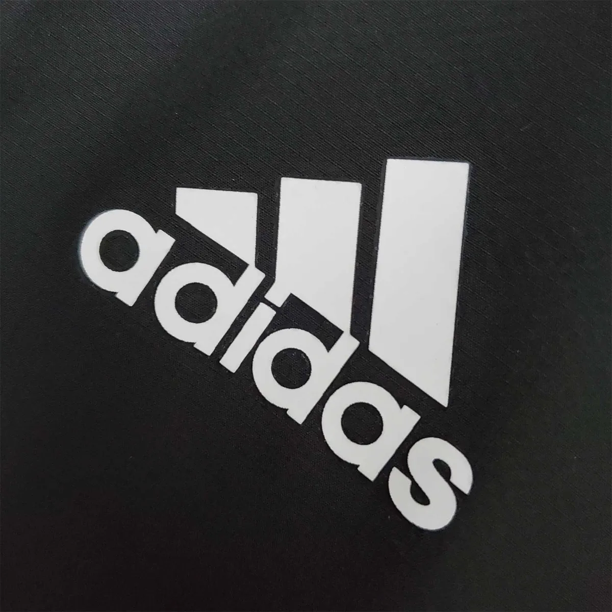 22-23 Real Madrid black windbreaker 6