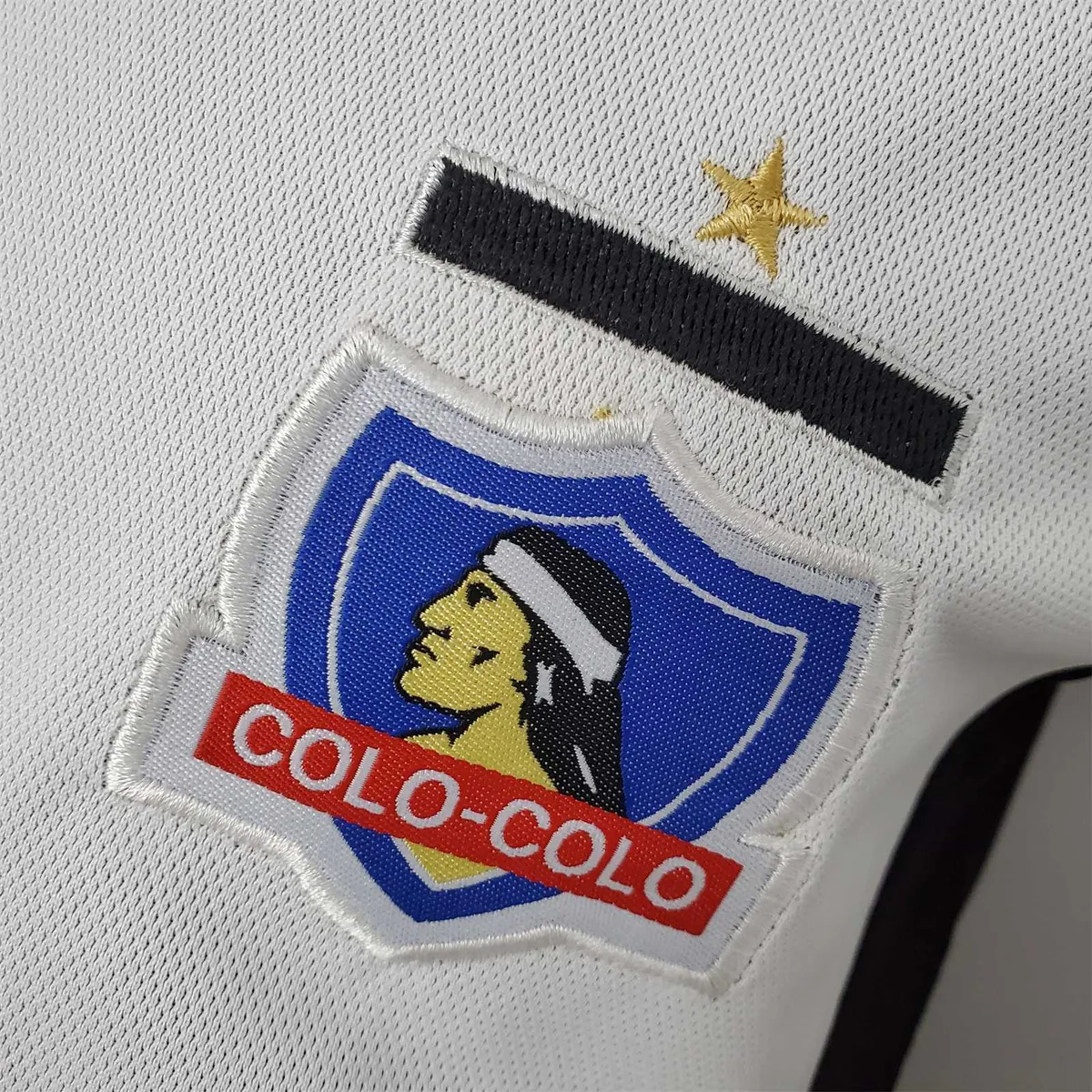 22-23 Colo-Colo home kids kit 9