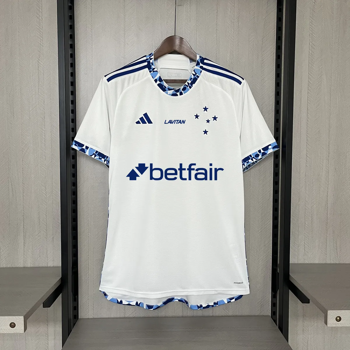 24-25 Cruzeiro Away Kit with All Sponsors Best Wholesale Yupoo 4