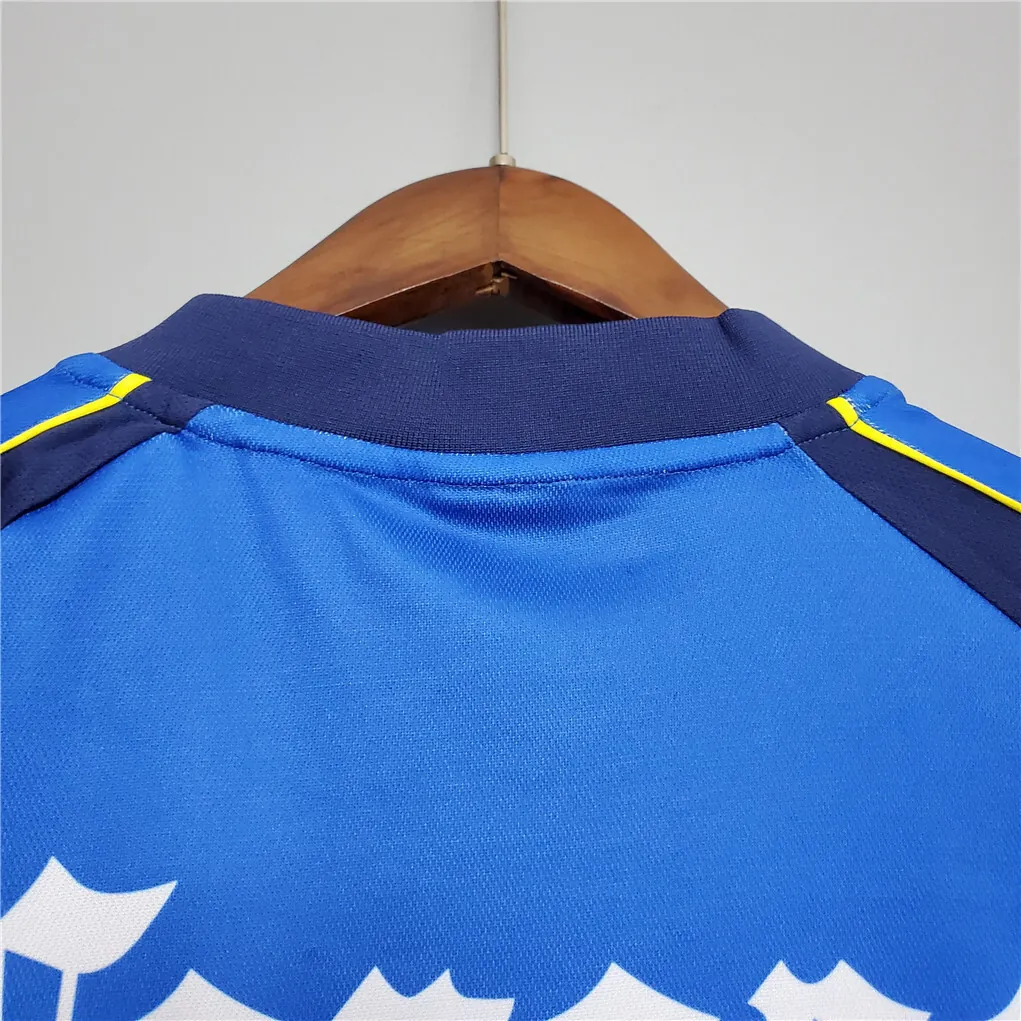 01-02 America away 2