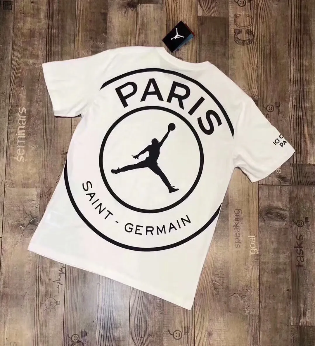Football T-shirt 18