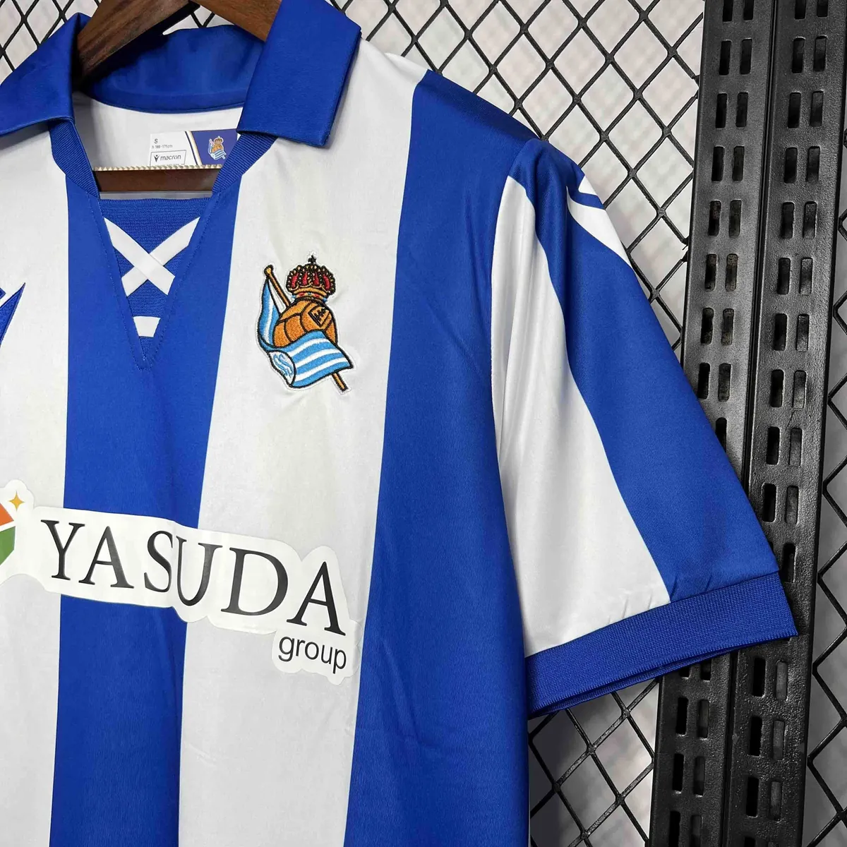24-25 Real Sociedad Home Kit Soccer Uniform AAAAJerseys Dropshipping Yupoo 2