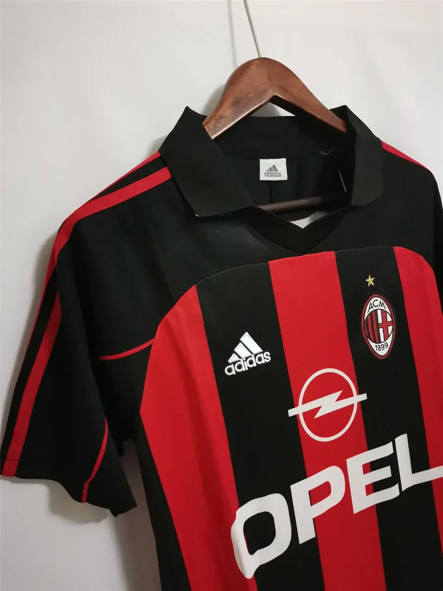 01-02 AC Milan home 5