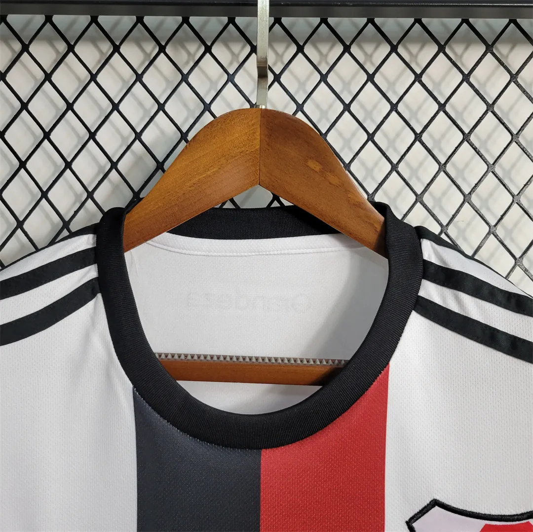 22-23 River Plate white 3