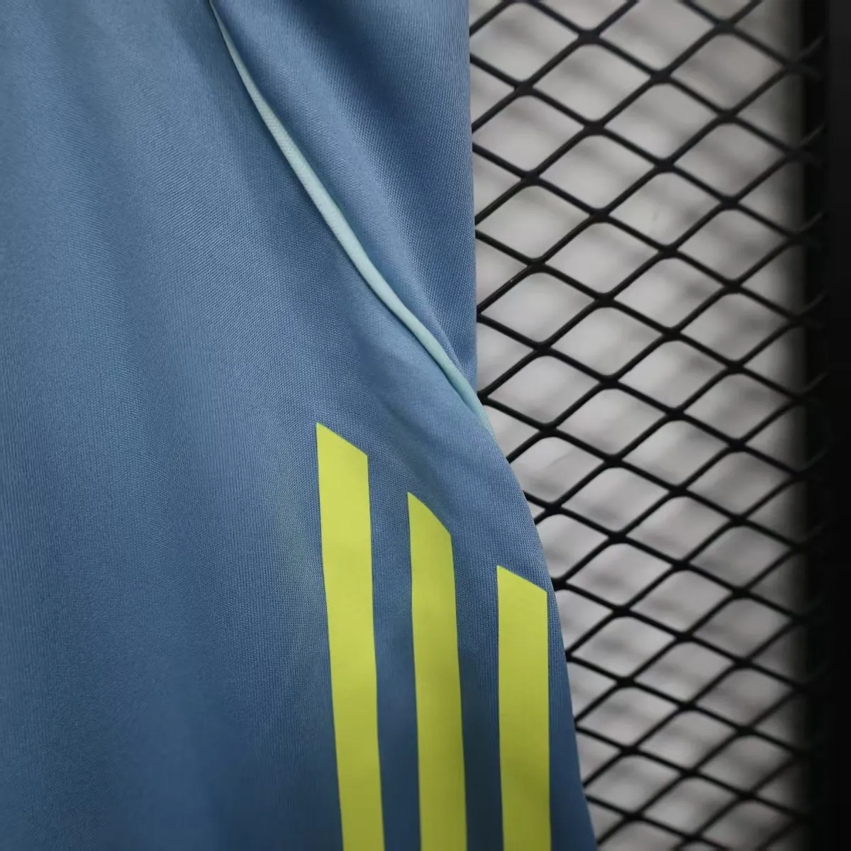 25-26 Juventus Away Player Version Shorts Football Trousers Sino AAAAJersey Supply Yupoo 5