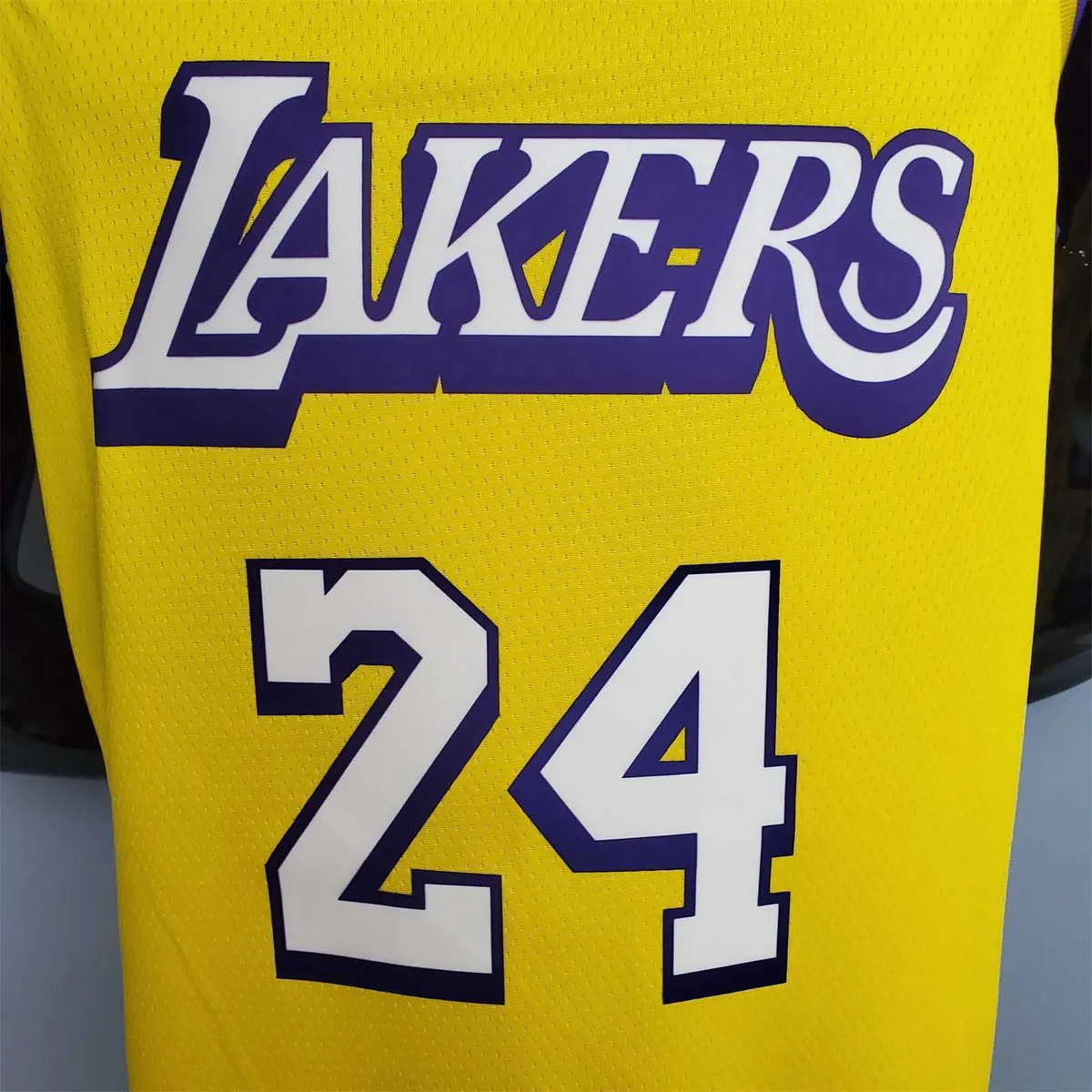 Bryant #24 Lakers V-neck City Edition yellow 7