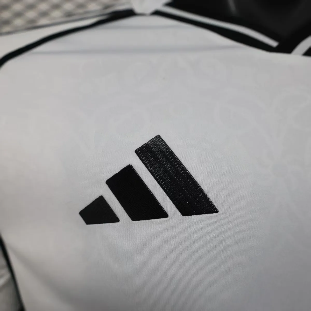 25-26 Fulham Home Kit Player Version Shirt Soccer Sport AAAAJersey Supply Yupoo 4