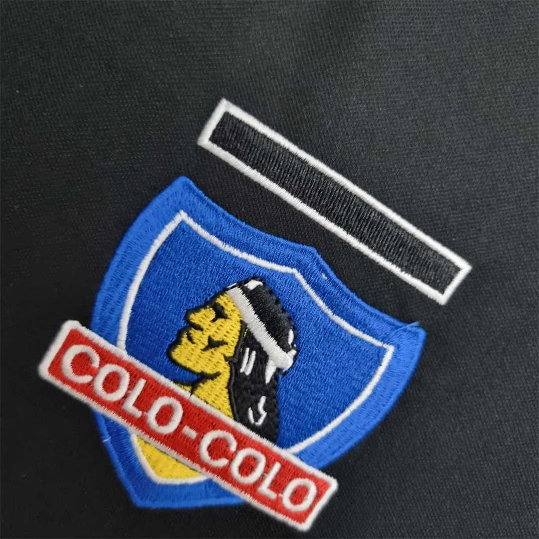 99 Colo-Colo away 9