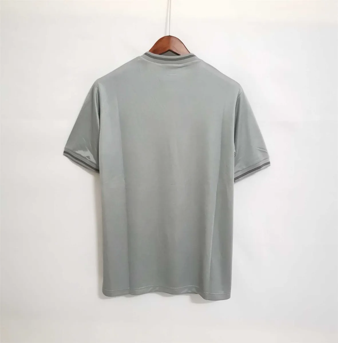 86-87 Newcastle grey away 7
